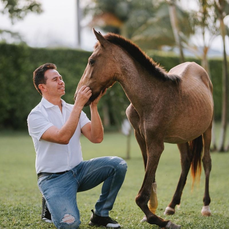 Los animales también mueren de pena moral: Jhonny Rivera